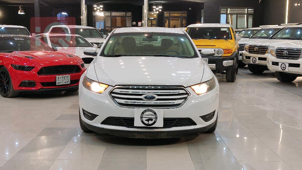 Ford Taurus
